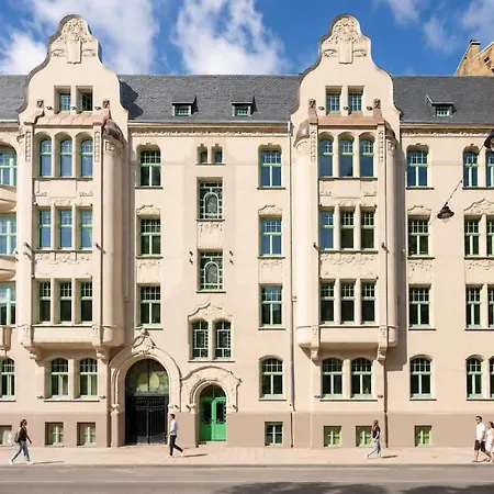 Sheffel Courtyard Residences - Petite Appartement Riga