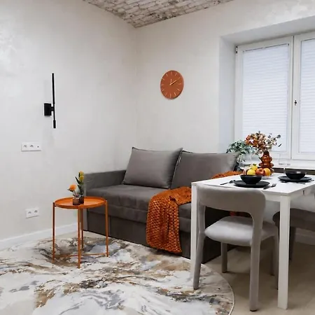Sheffel Courtyard Residences - Petite *